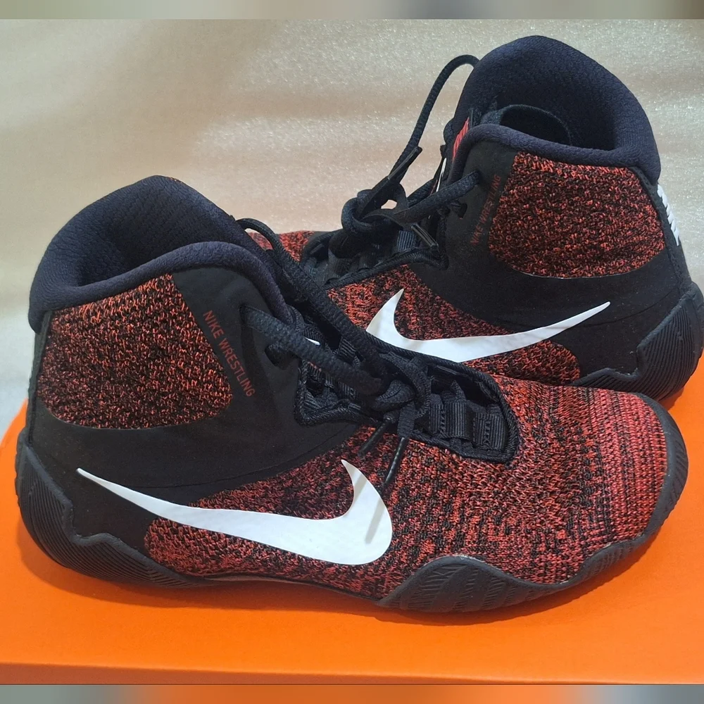 Nike Tawa Wrestling Sneakers